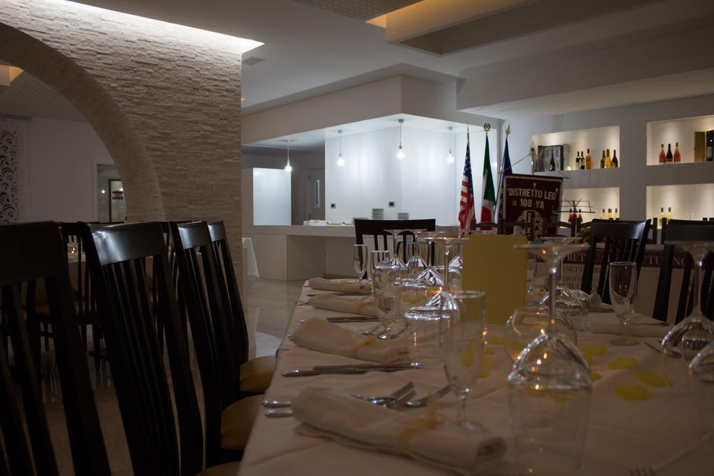 Hotel Miramare Cirò Marina Eksteriør bilde