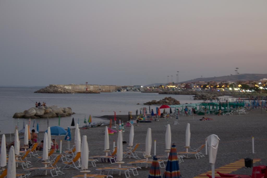 Hotel Miramare Cirò Marina Eksteriør bilde