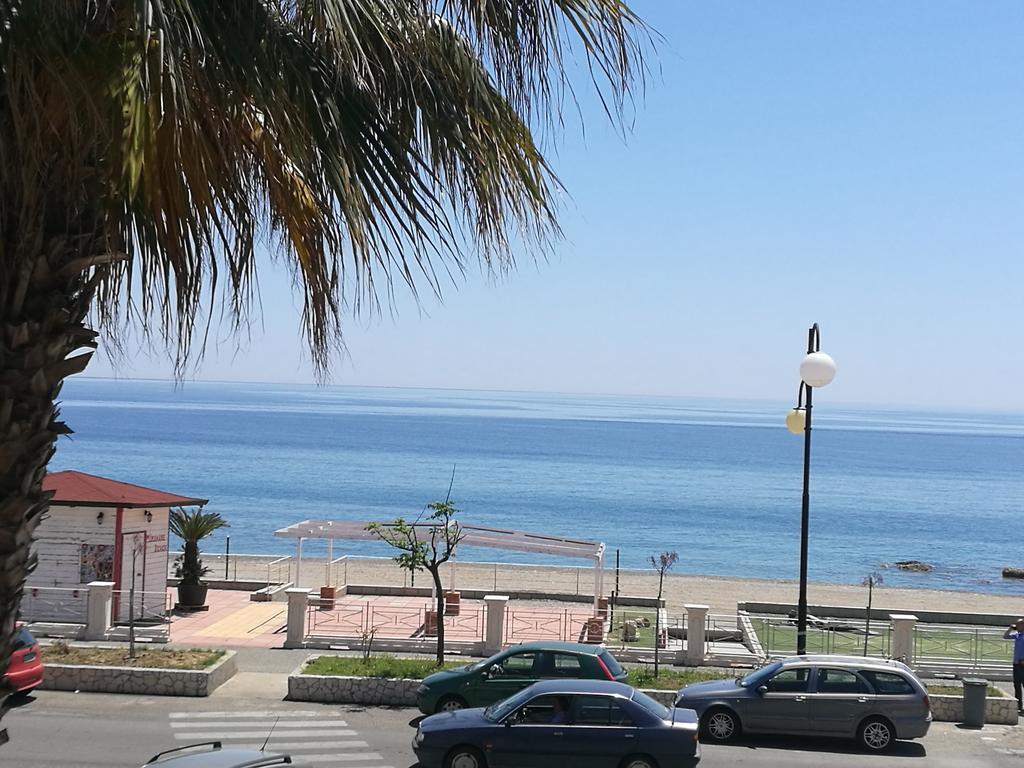 Hotel Miramare Cirò Marina Eksteriør bilde