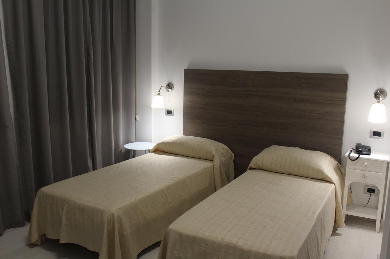 Hotel Miramare Cirò Marina Eksteriør bilde